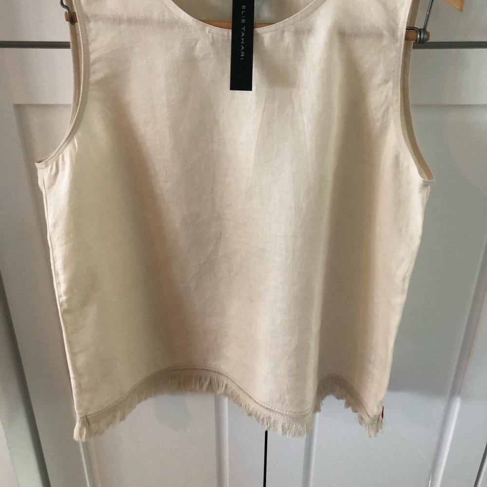 Ellie Tahari , size L, 100% ecru linen top with fringe bottom